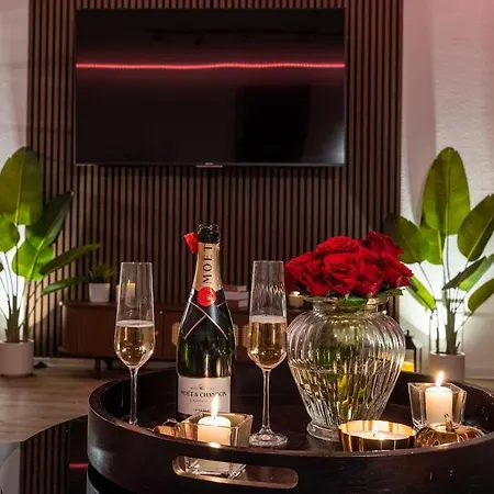 Apartment Business & Auszeit Bei Duesseldorf L Pool L Sauna Neuss
