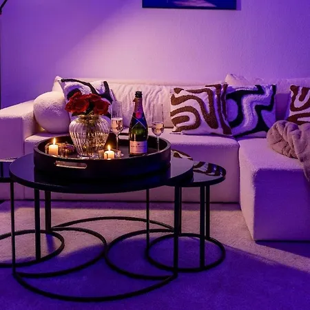 Business & Auszeit Bei Duesseldorf L Pool L Sauna Neuss